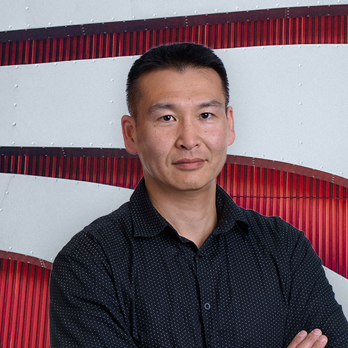 TOM WATANABE
